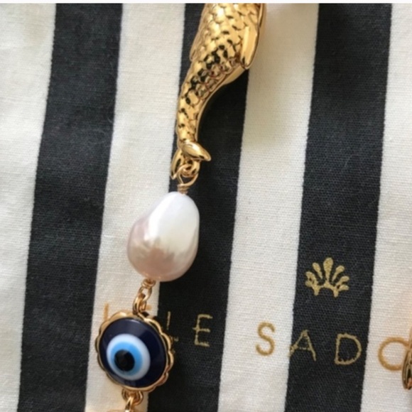 Nwit Lele Sadoughi fish Pearl earrings - Picture 5 of 6